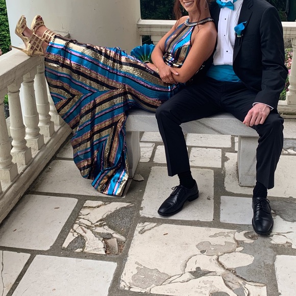 Madison James Sequin Dress - Picture 6 of 7